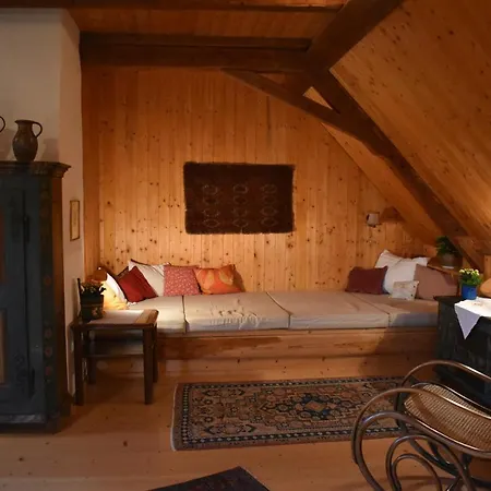 Plaunerhaus 47 *